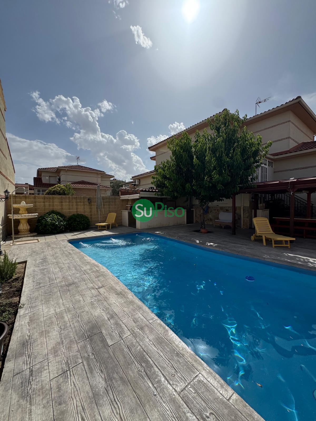 For sale of chalet in Cedillo del Condado