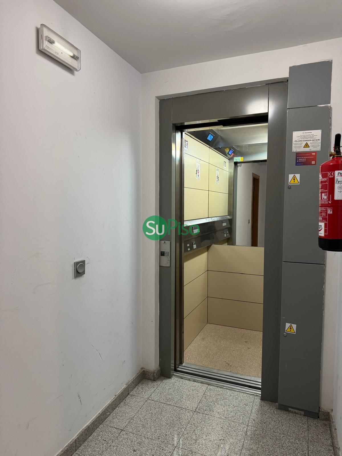 For sale of flat in Alameda de la Sagra