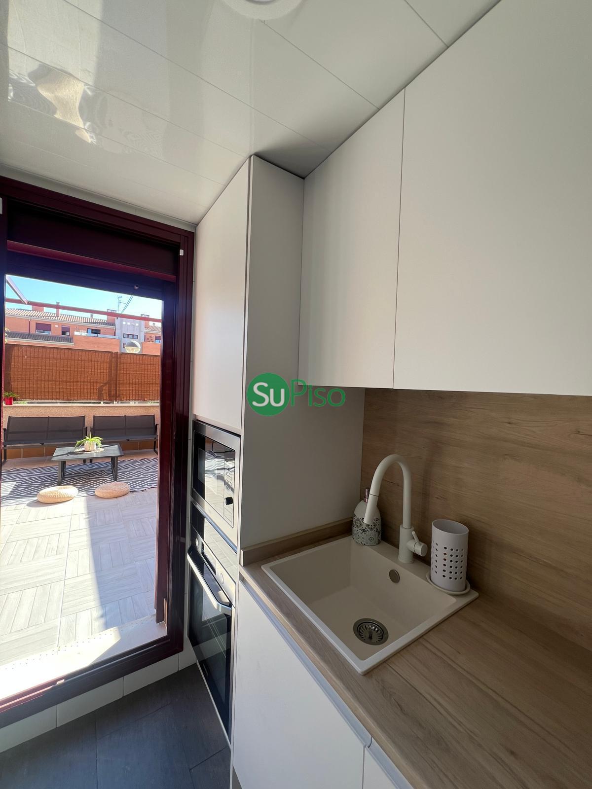 For sale of flat in Illescas