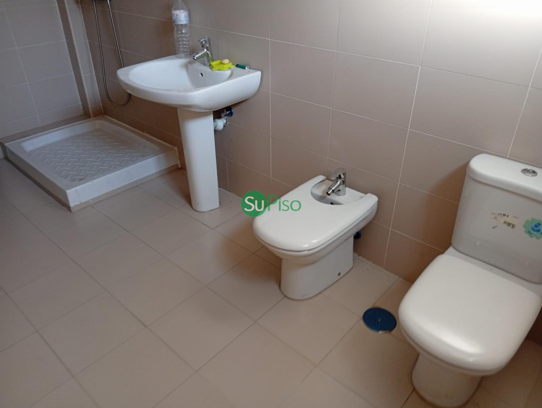For sale of chalet in Yeles