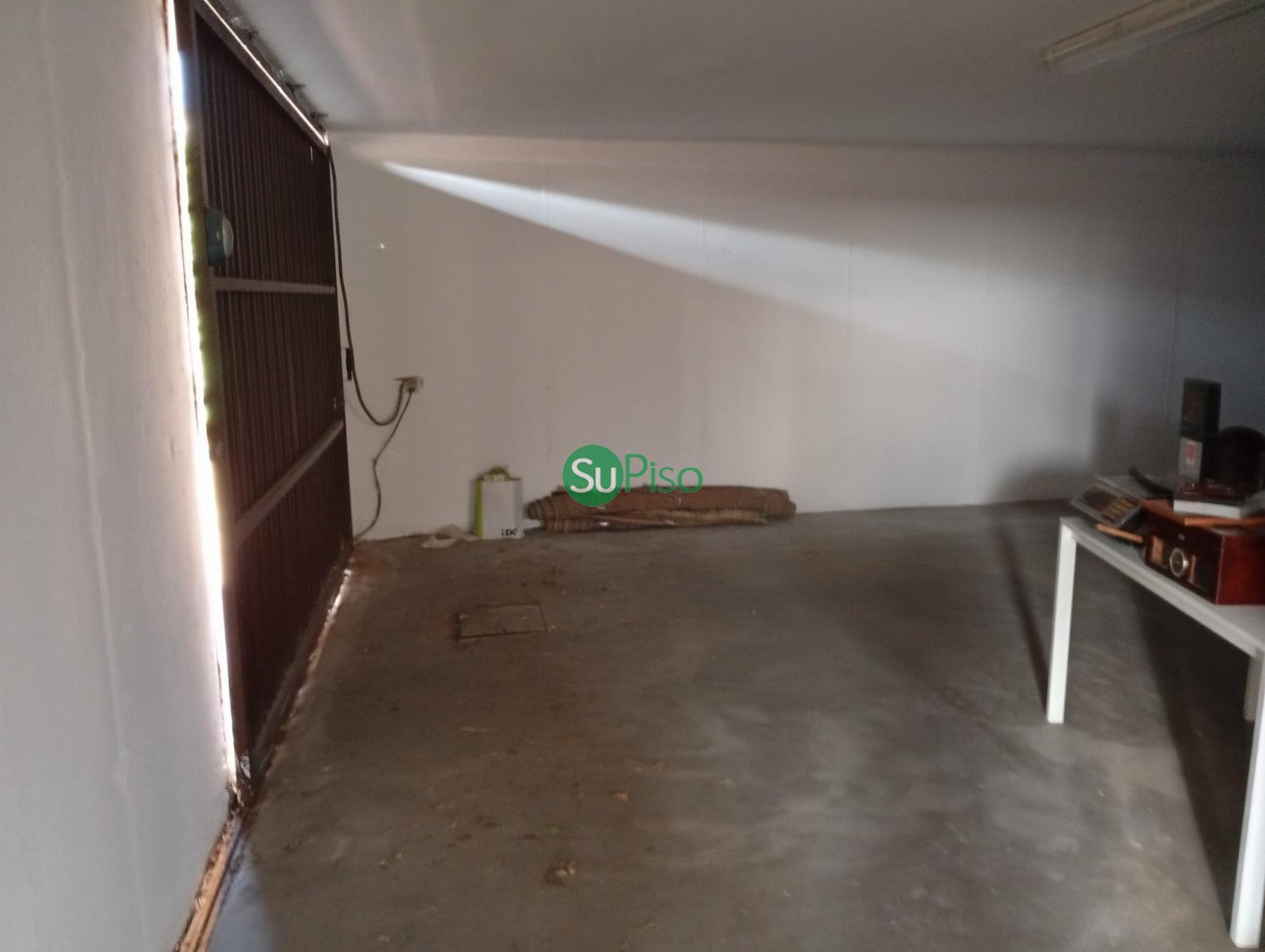 For sale of chalet in Yeles