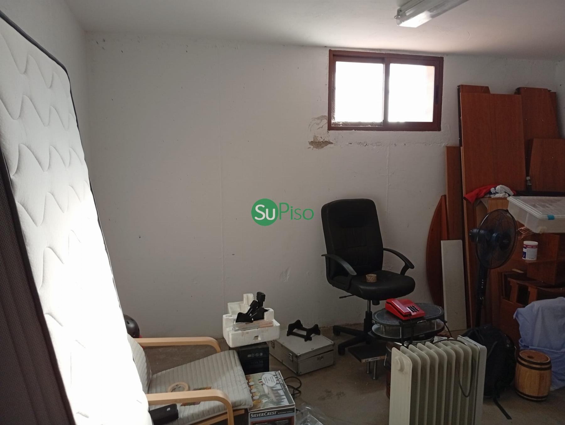 For sale of chalet in Yeles
