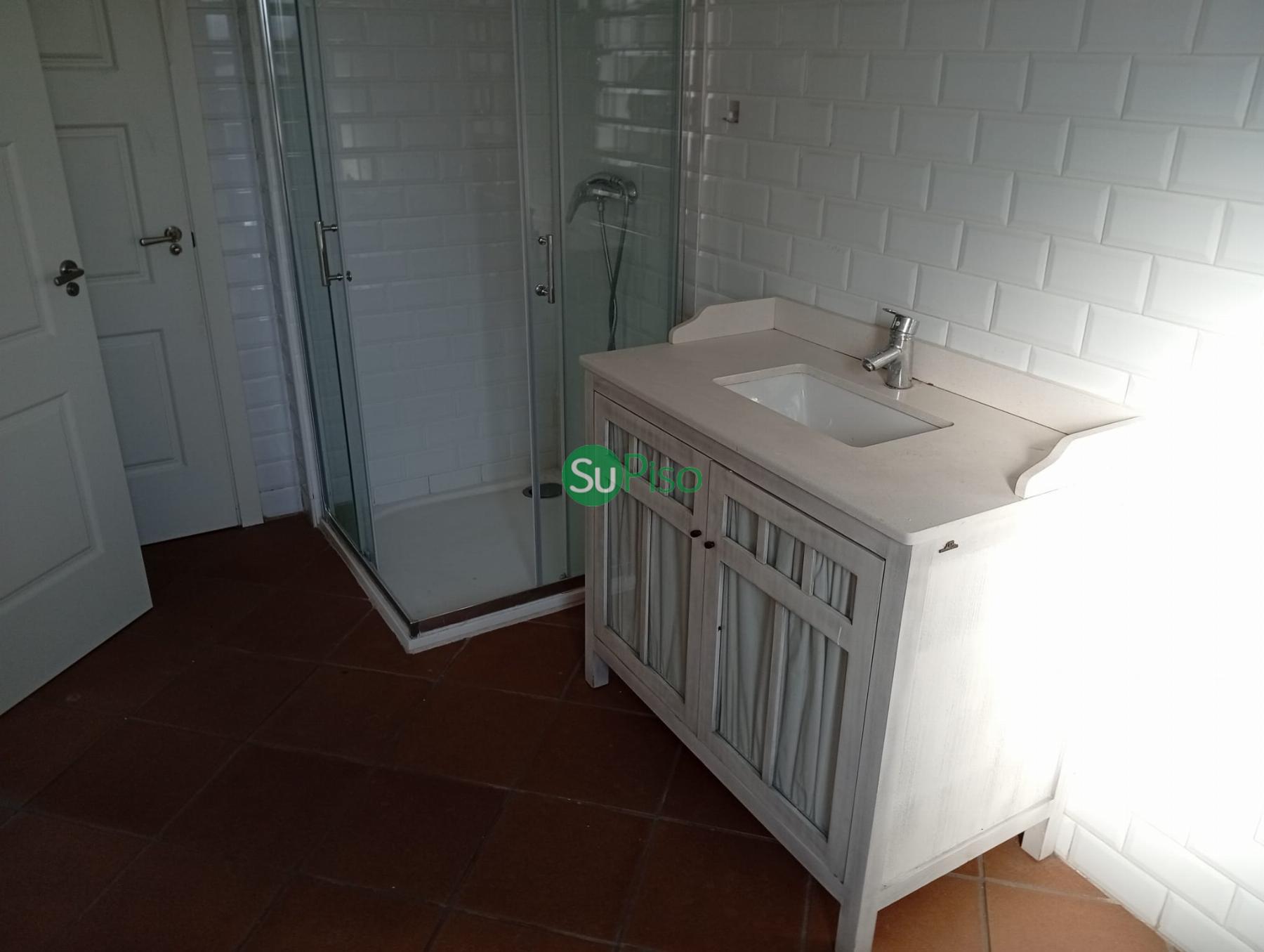 For sale of chalet in Yeles
