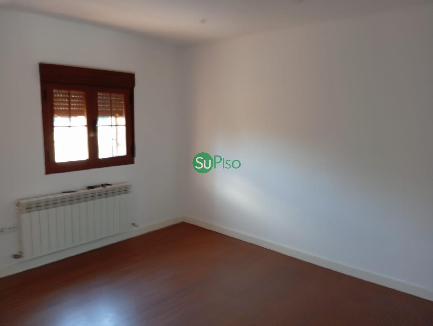For sale of chalet in Yeles