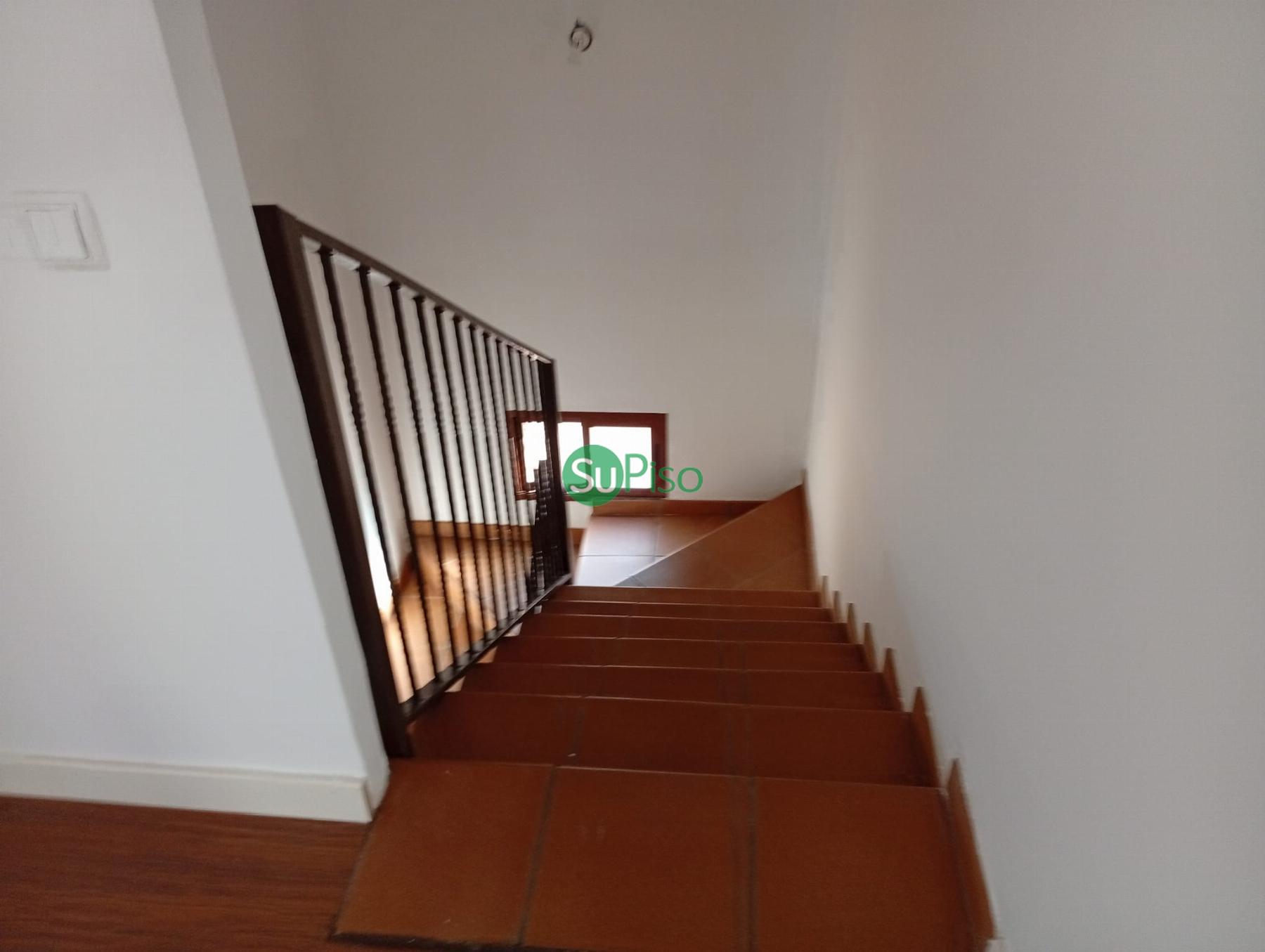For sale of chalet in Yeles