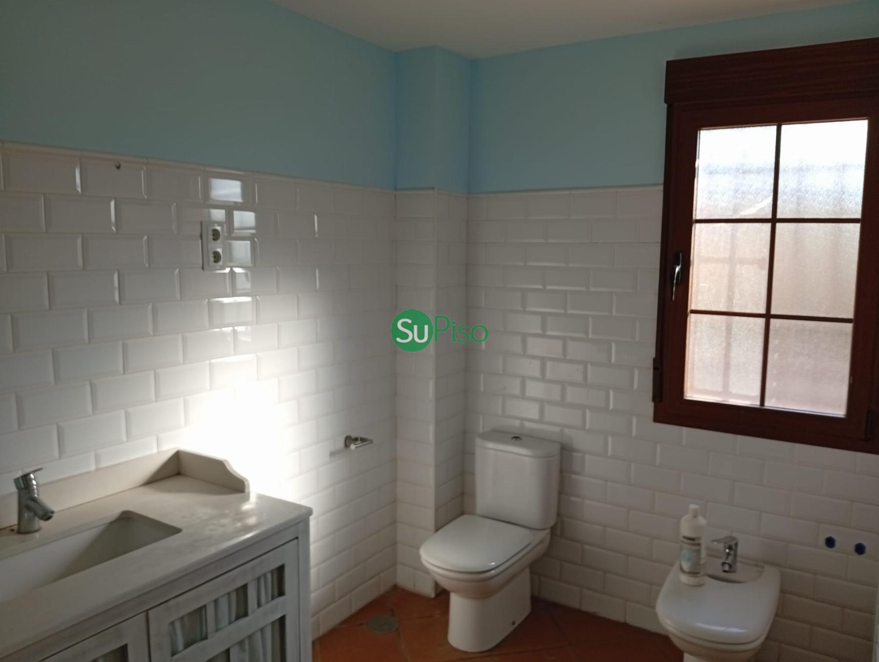 For sale of chalet in Yeles