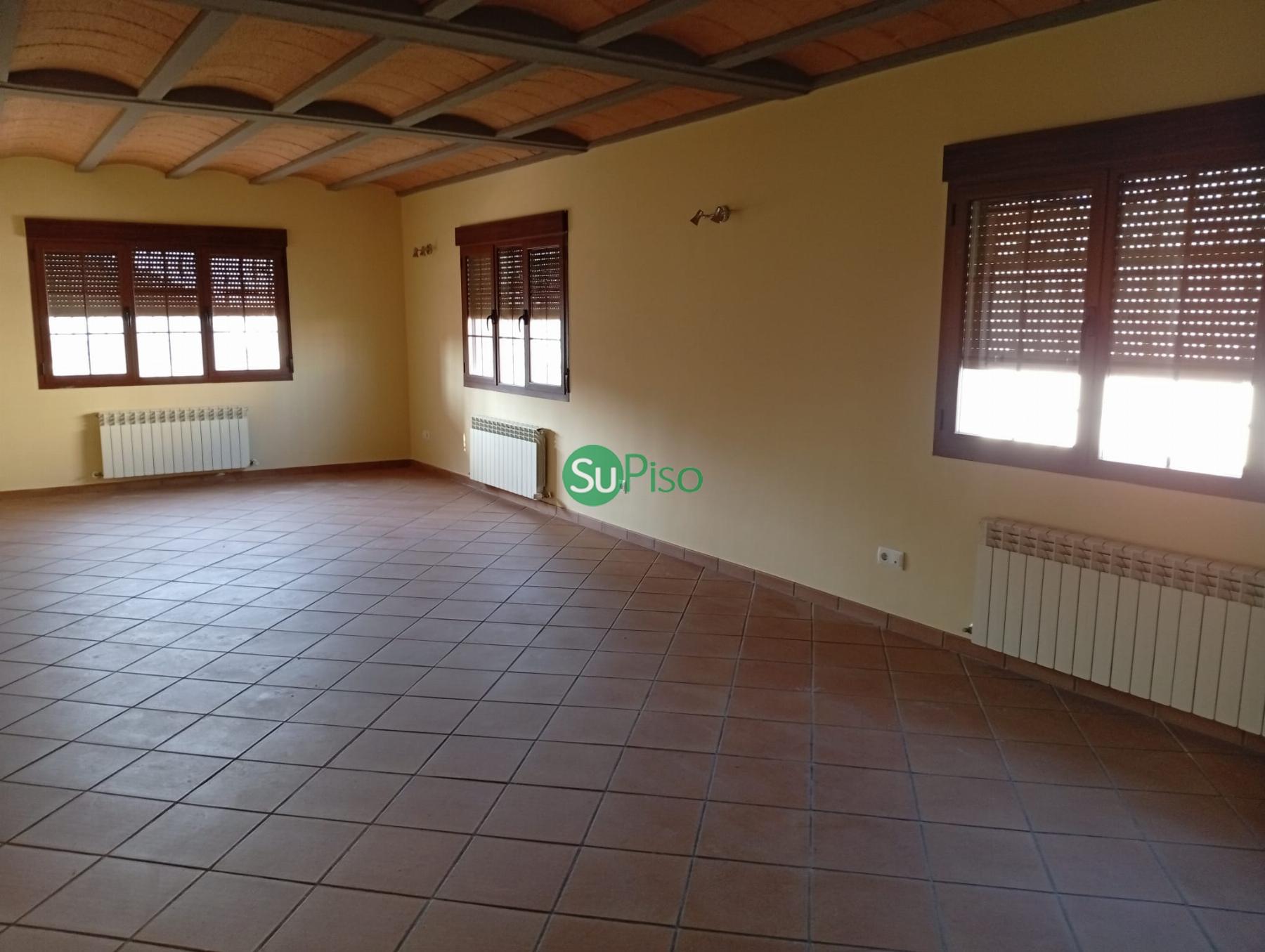 For sale of chalet in Yeles
