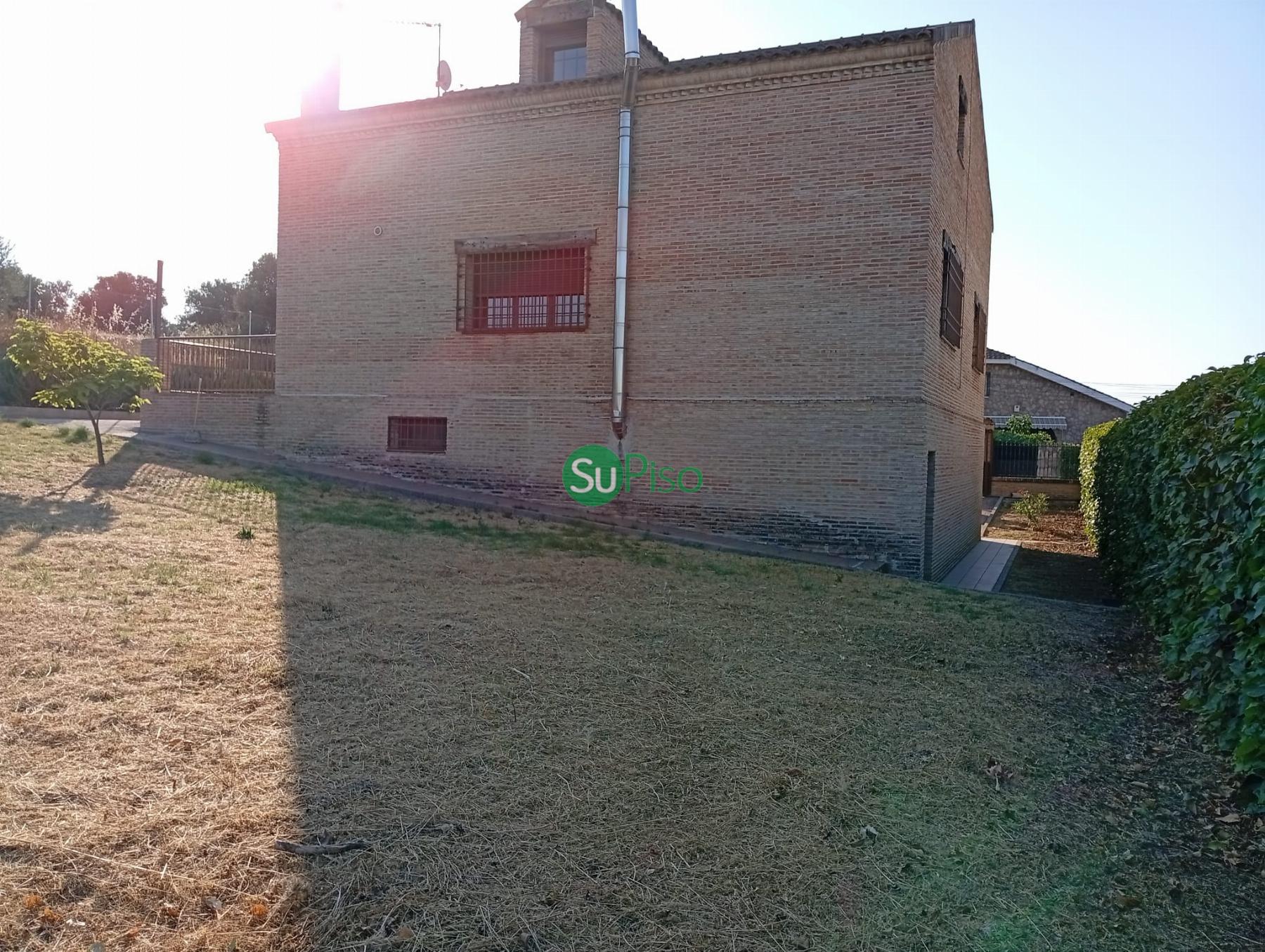 For sale of chalet in Yeles