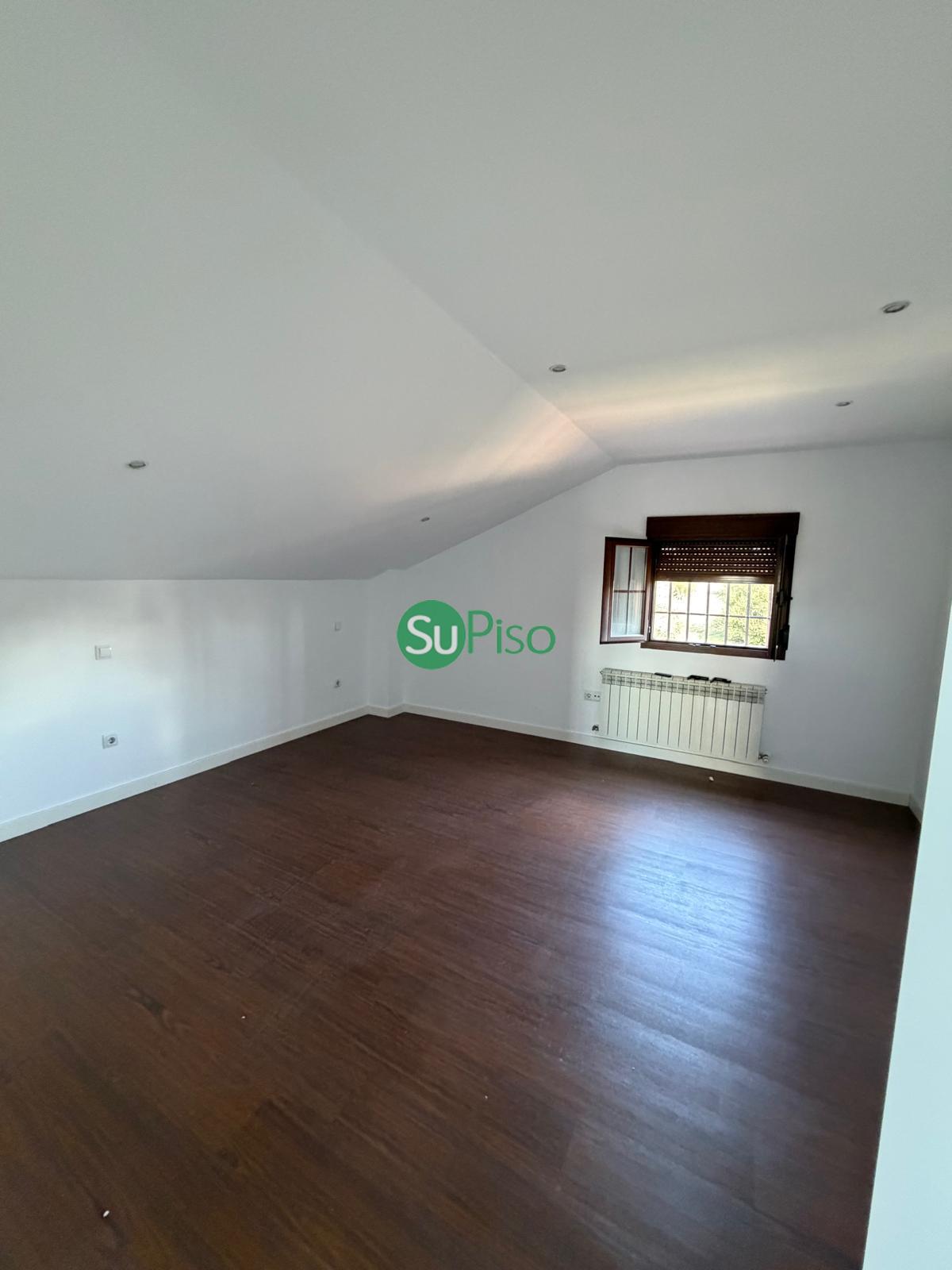 Venta de chalet en Yeles