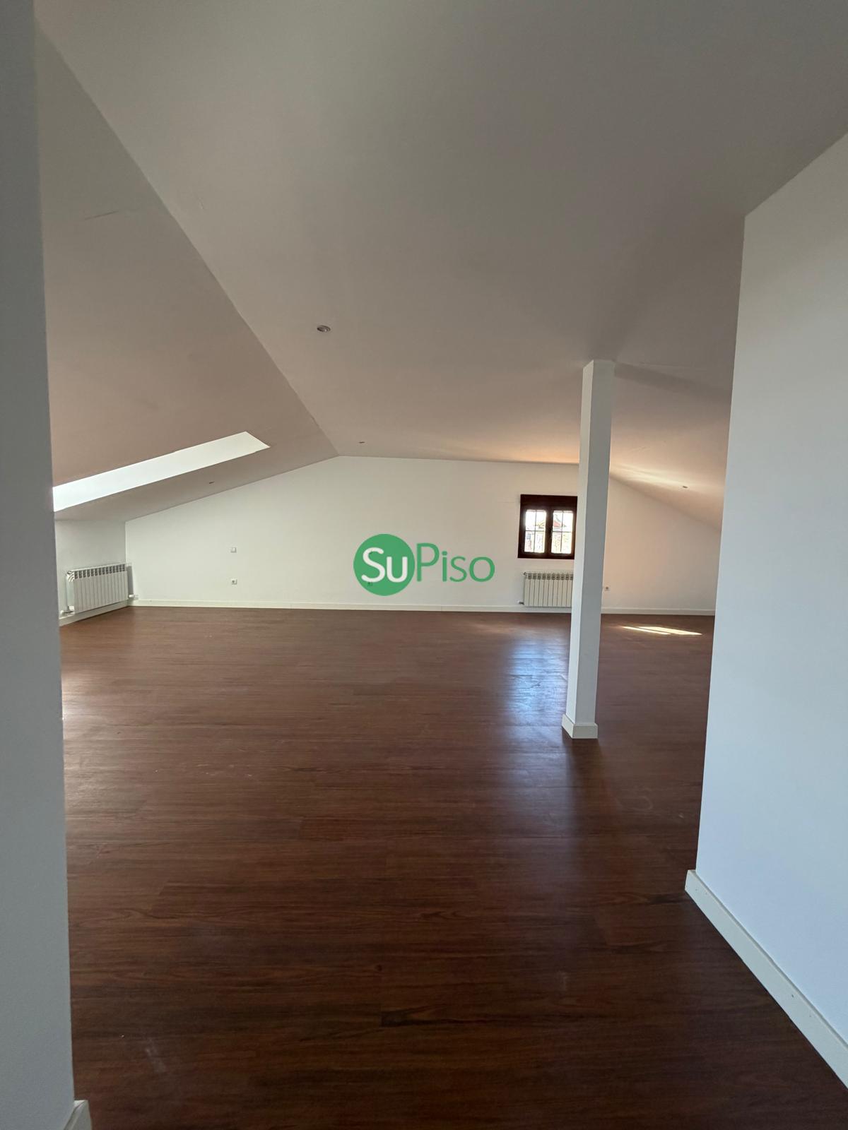 Venta de chalet en Yeles