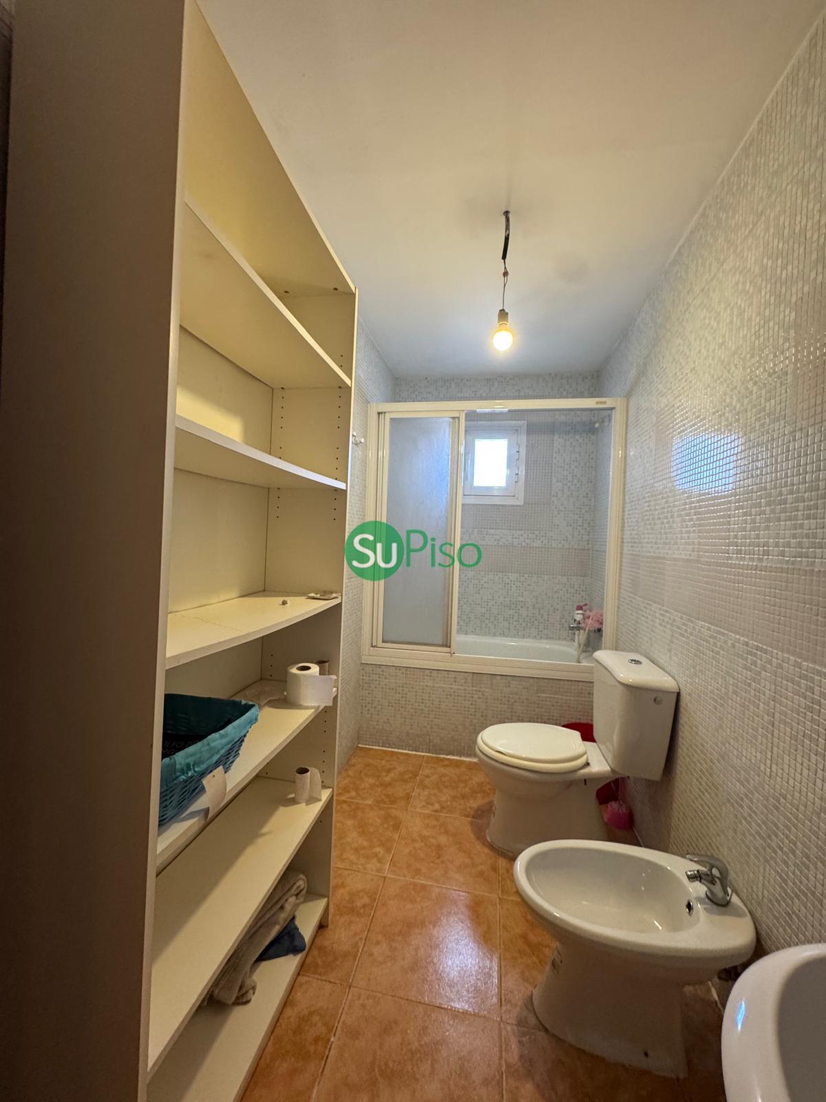 For sale of house in Cedillo del Condado