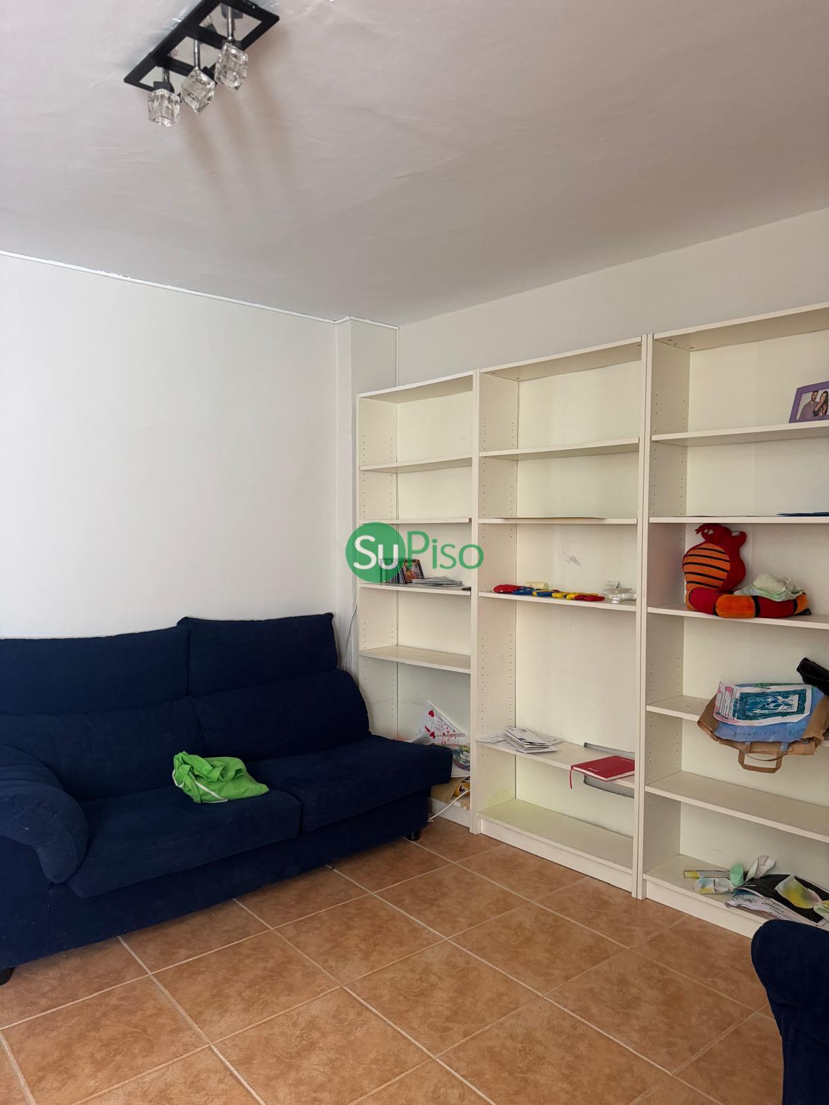 For sale of house in Cedillo del Condado