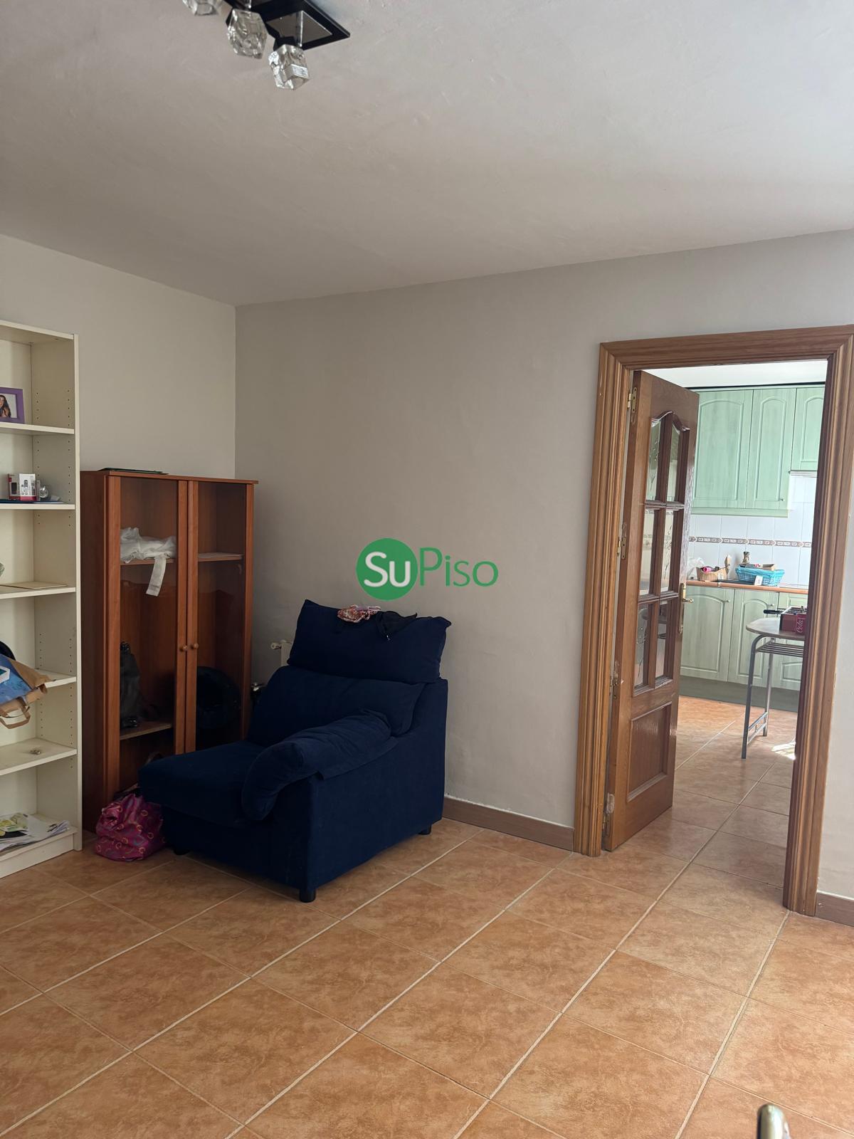 For sale of house in Cedillo del Condado