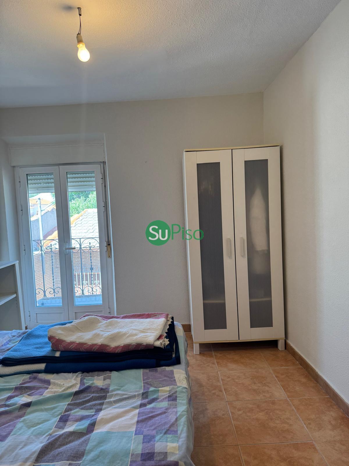 For sale of house in Cedillo del Condado