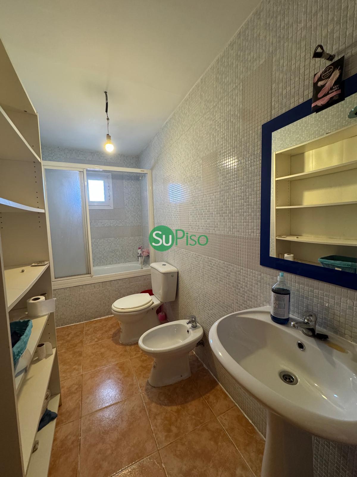 For sale of house in Cedillo del Condado