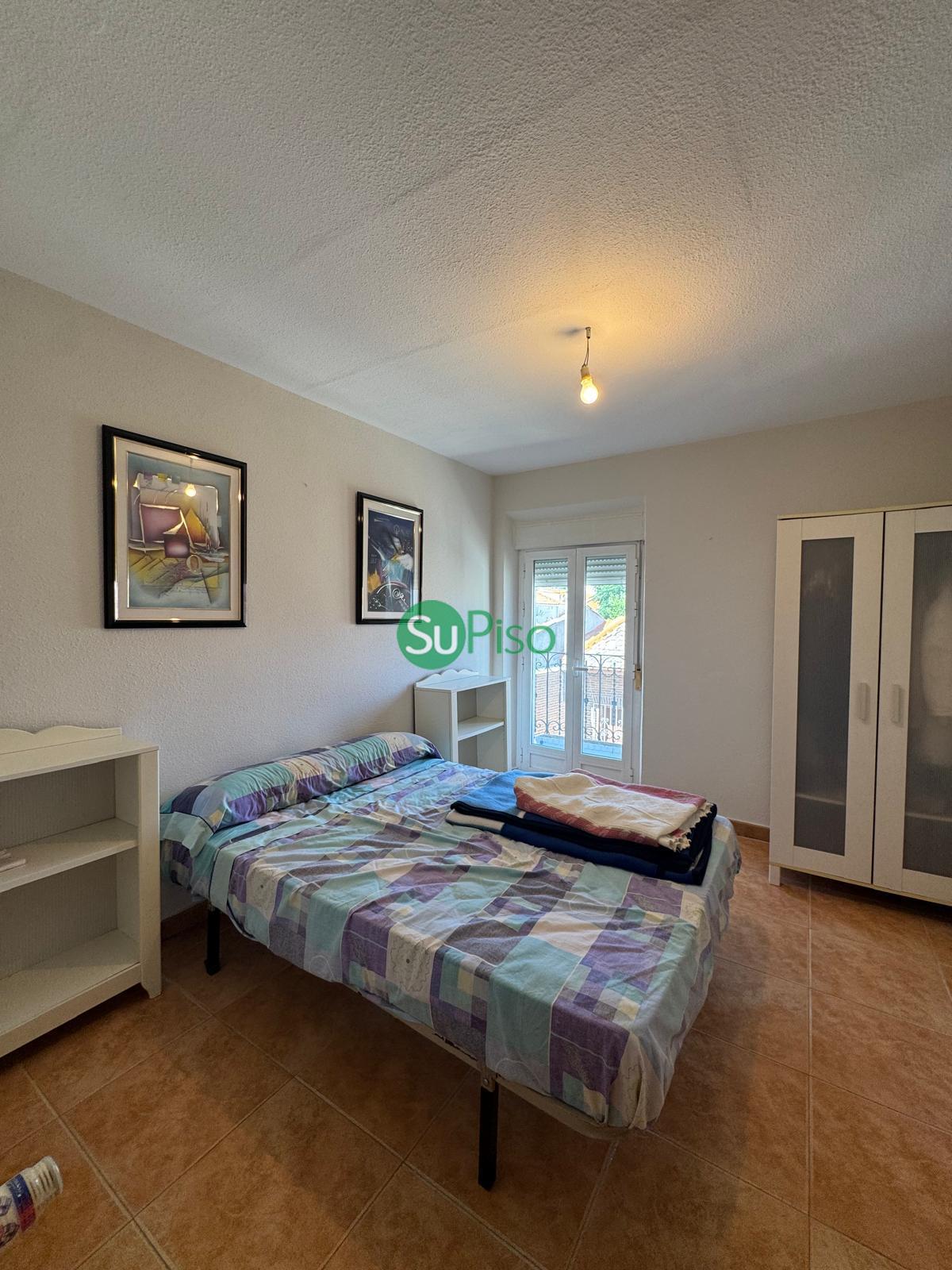 For sale of house in Cedillo del Condado