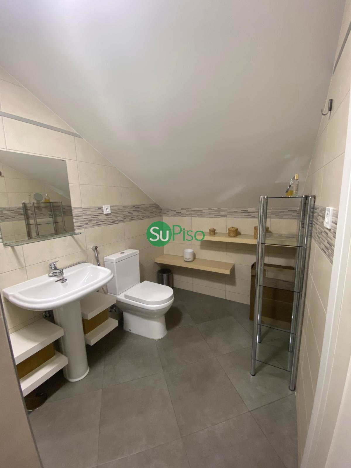 For sale of house in El Viso de San Juan