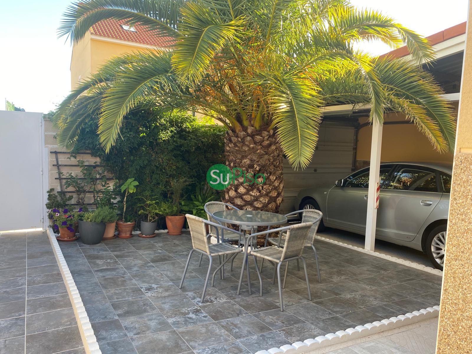 For sale of house in El Viso de San Juan