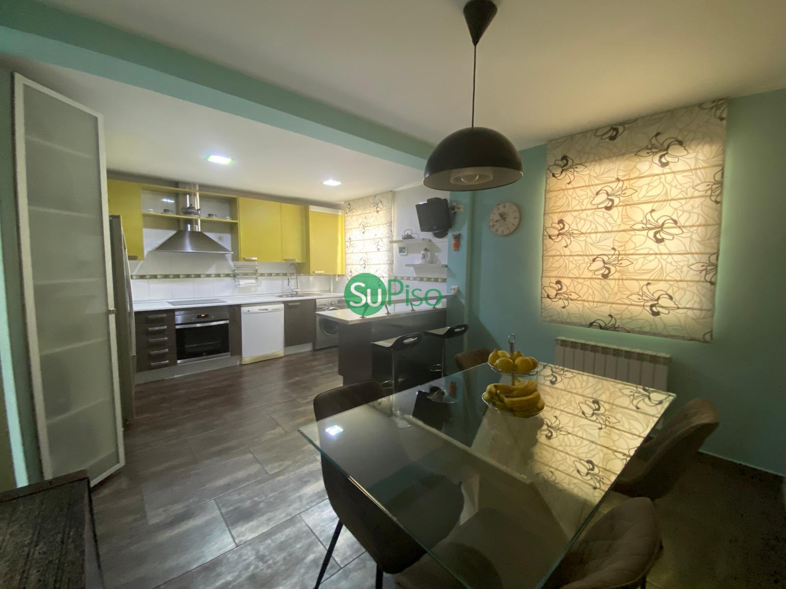 For sale of house in El Viso de San Juan