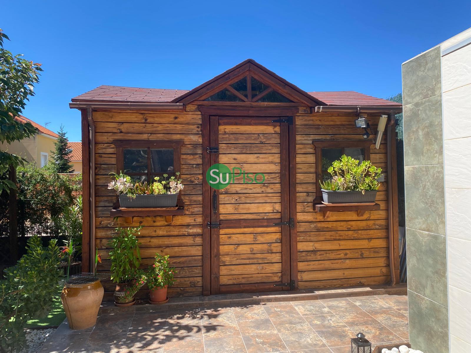 For sale of house in El Viso de San Juan