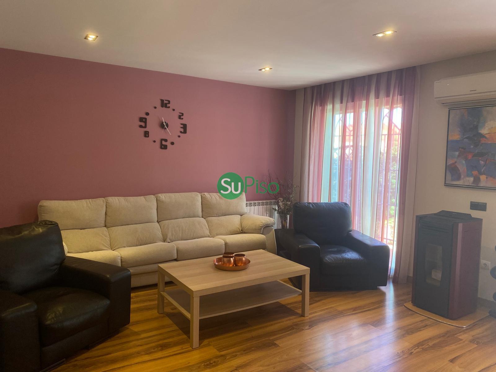 For sale of house in El Viso de San Juan