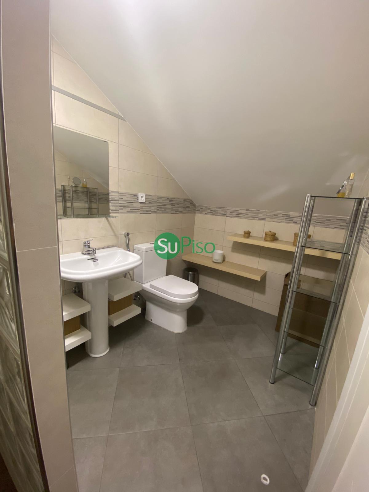 For sale of house in El Viso de San Juan