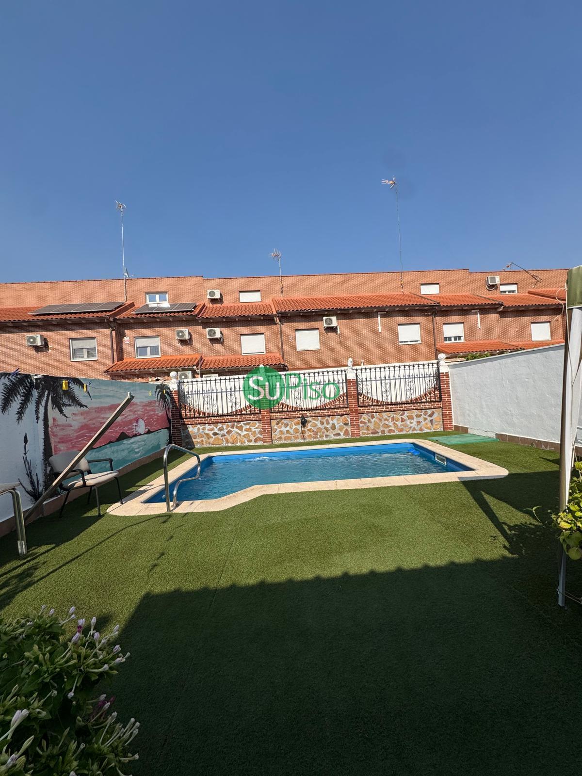 For sale of chalet in Yeles