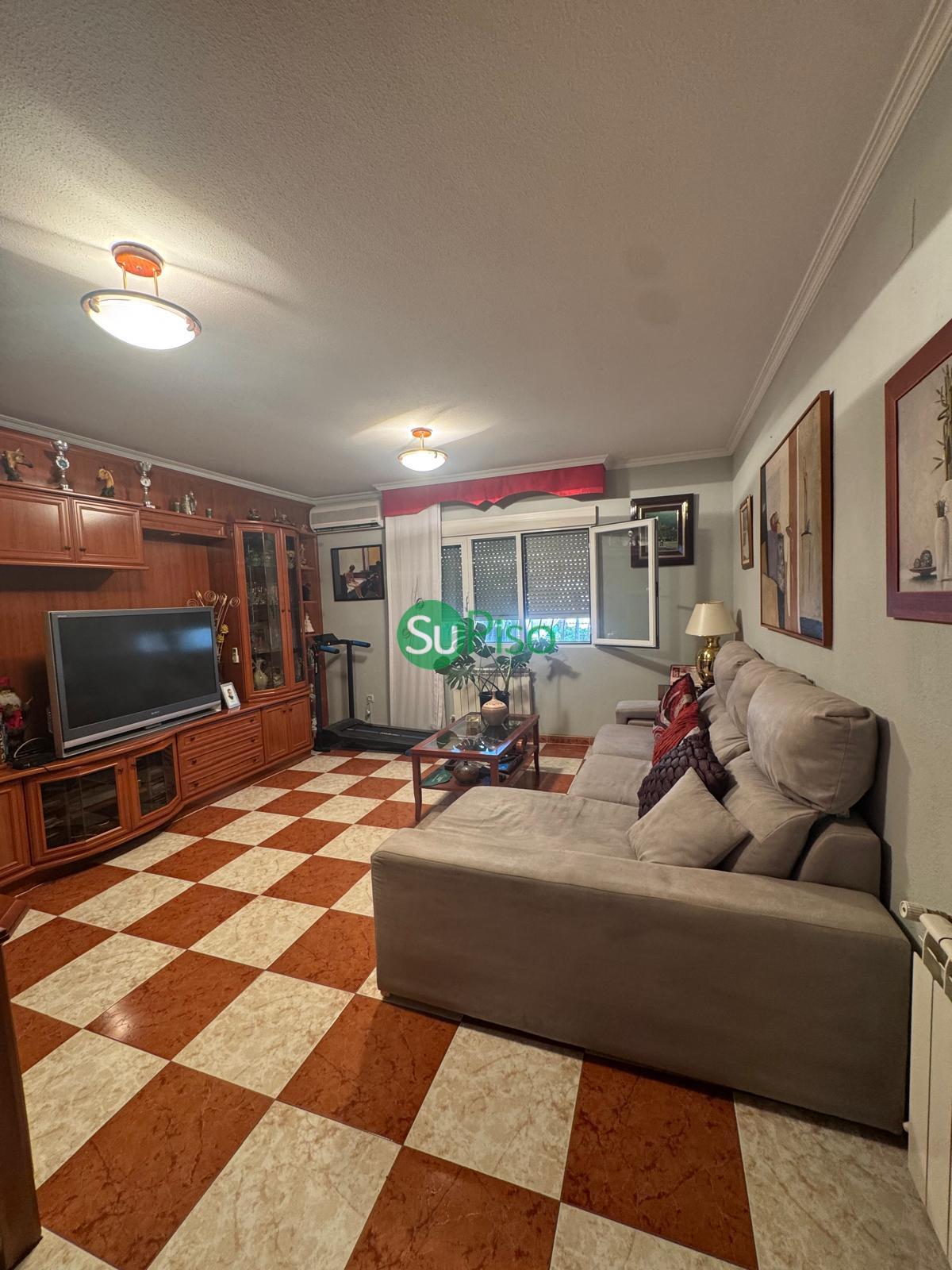 For sale of chalet in Yeles