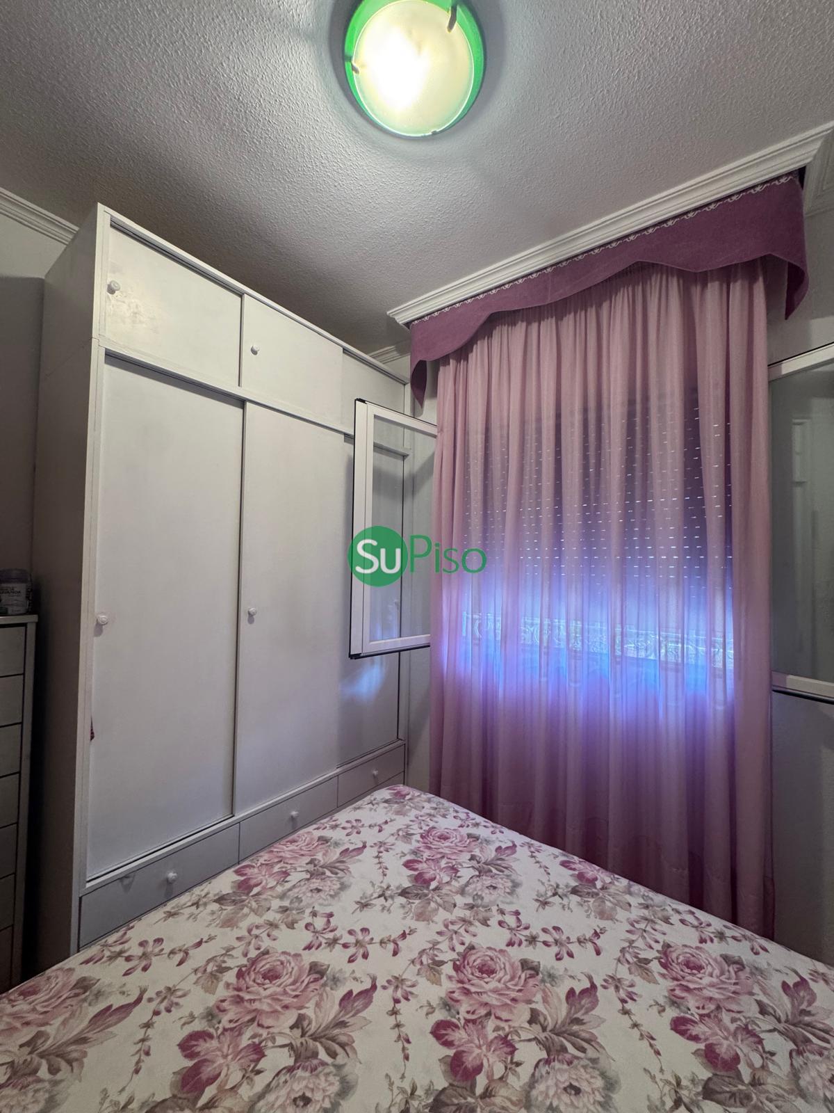 For sale of chalet in Yeles