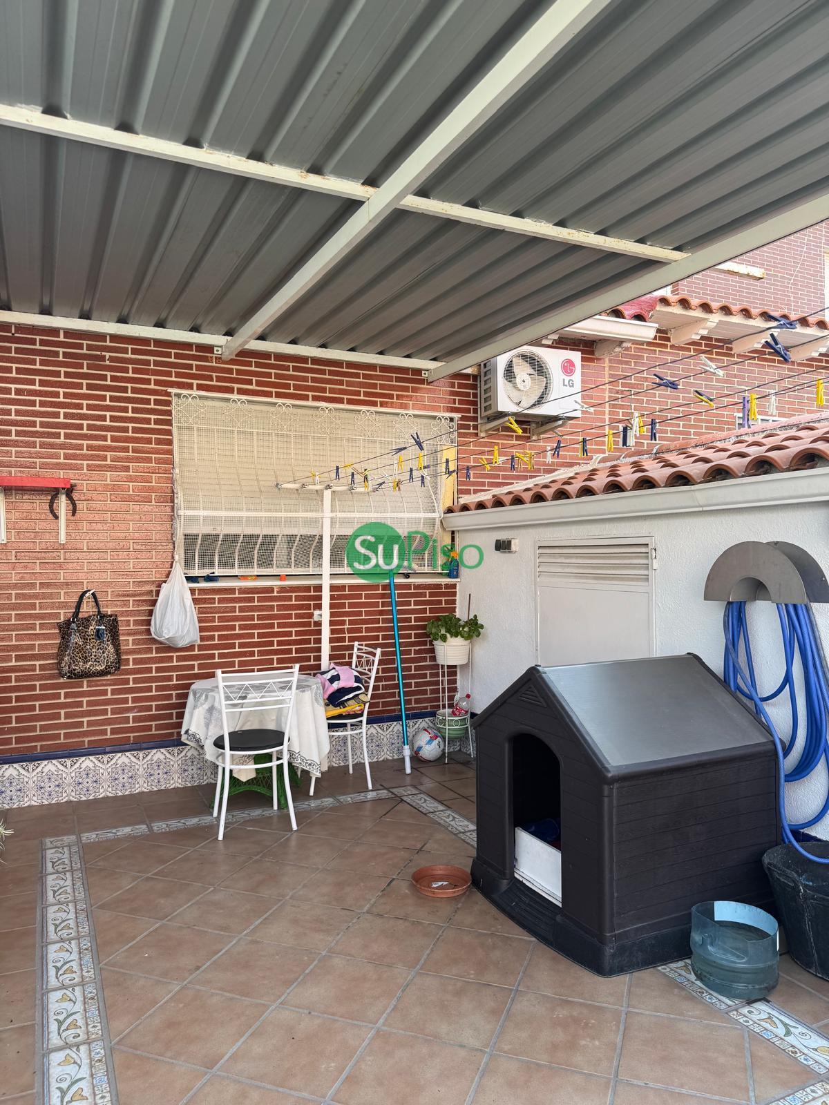 For sale of chalet in Yeles