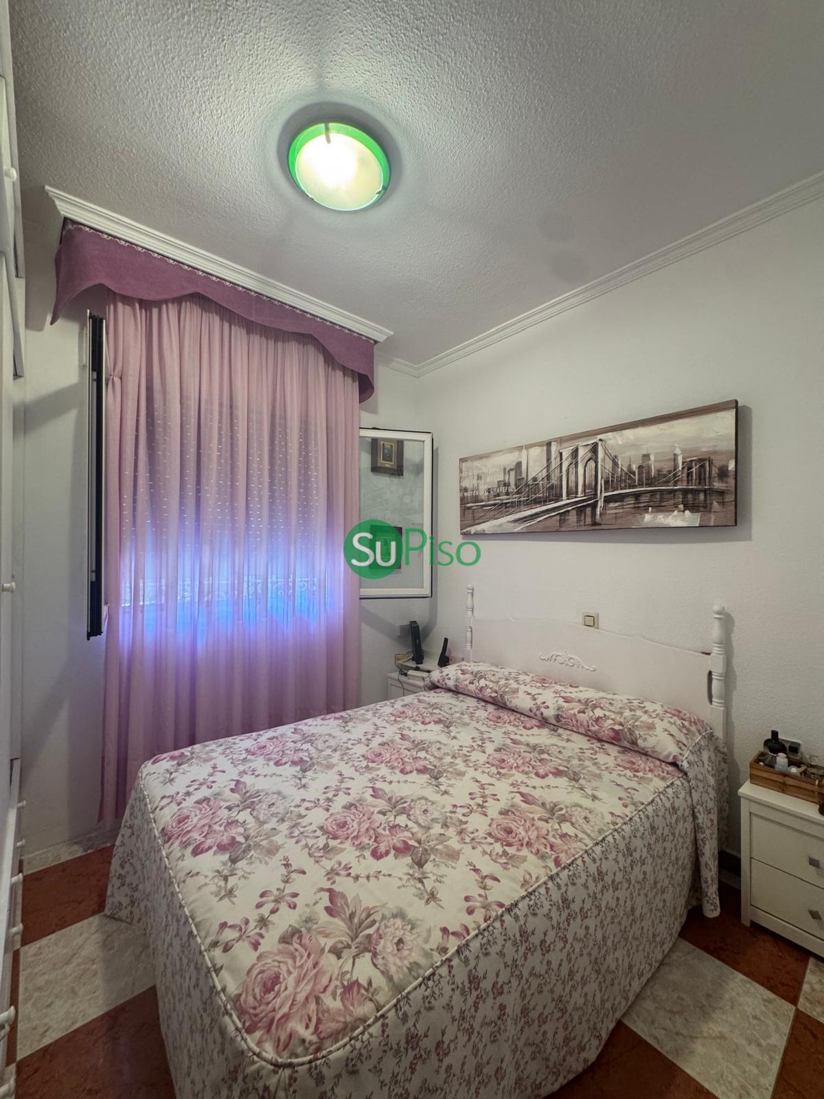 For sale of chalet in Yeles