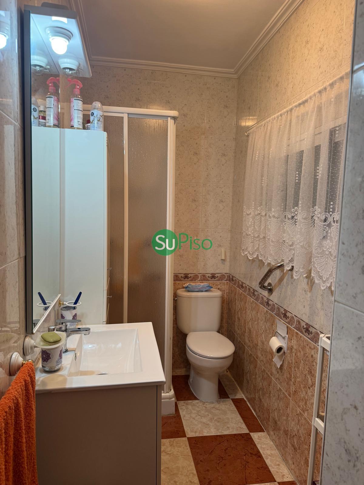 For sale of chalet in Yeles