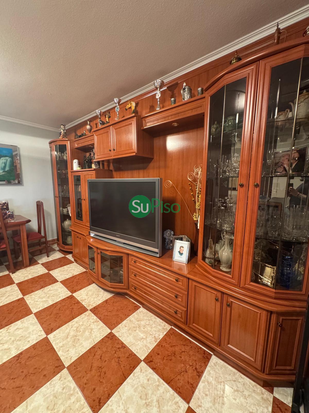 For sale of chalet in Yeles