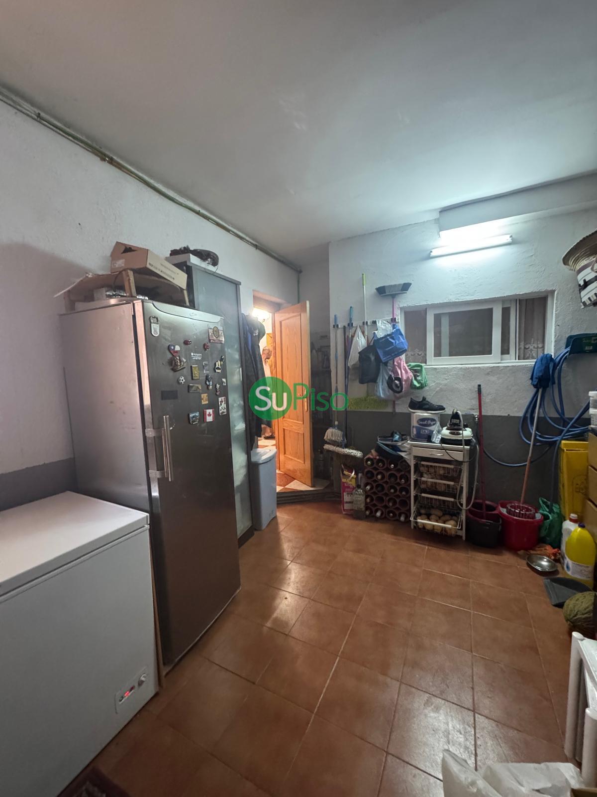 For sale of chalet in Yeles