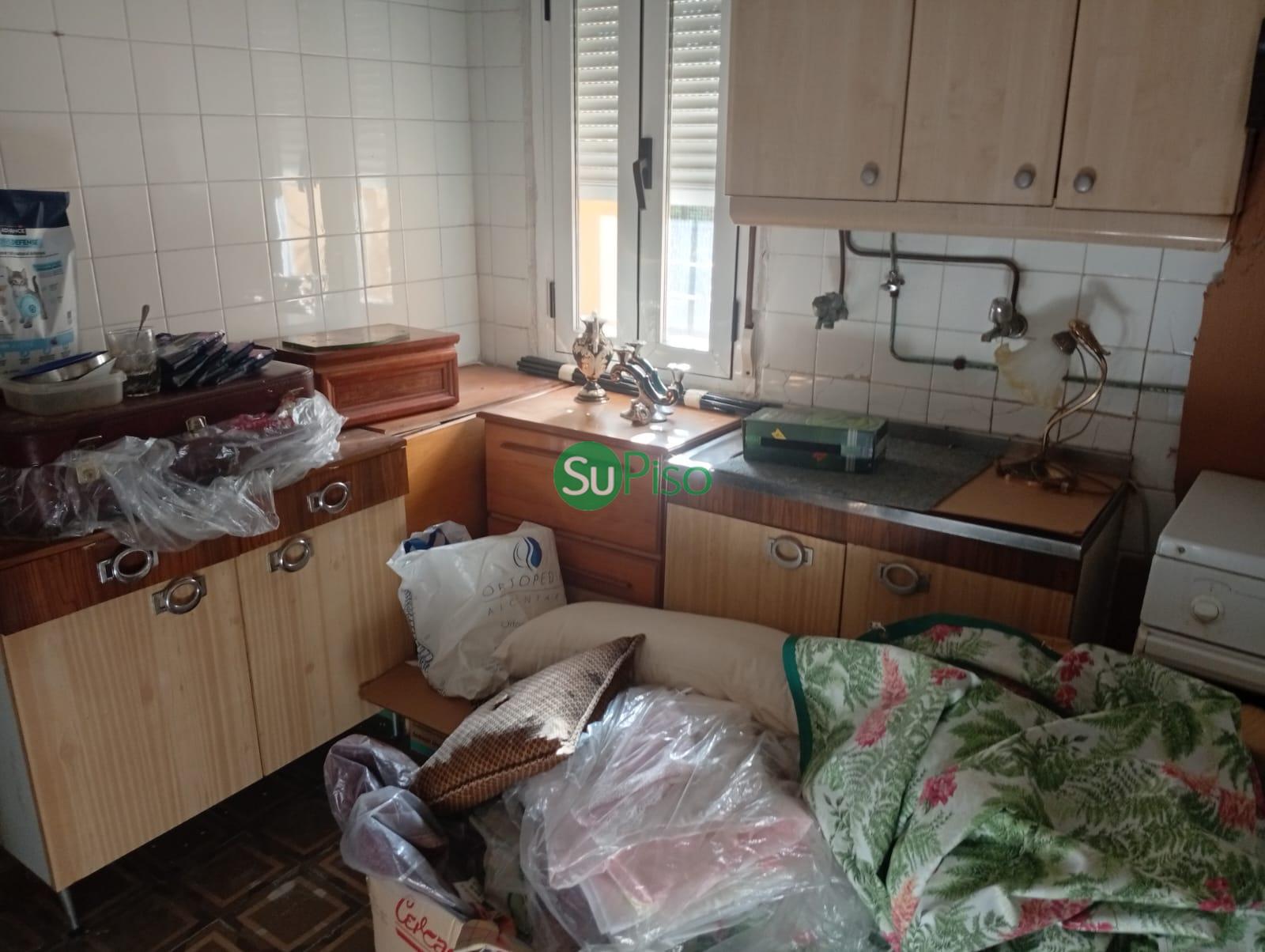 For sale of land in Yuncos