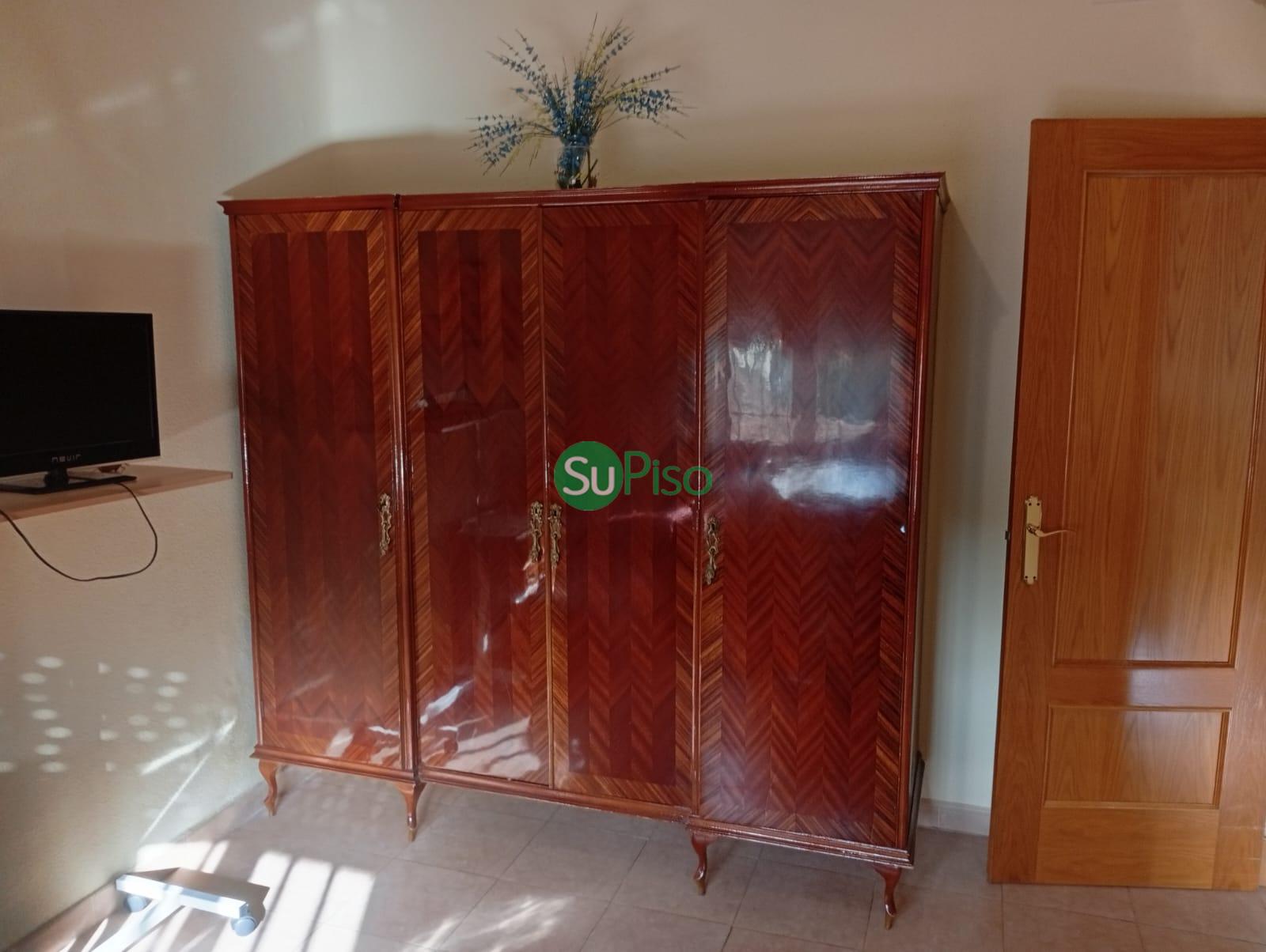 For sale of land in Yuncos