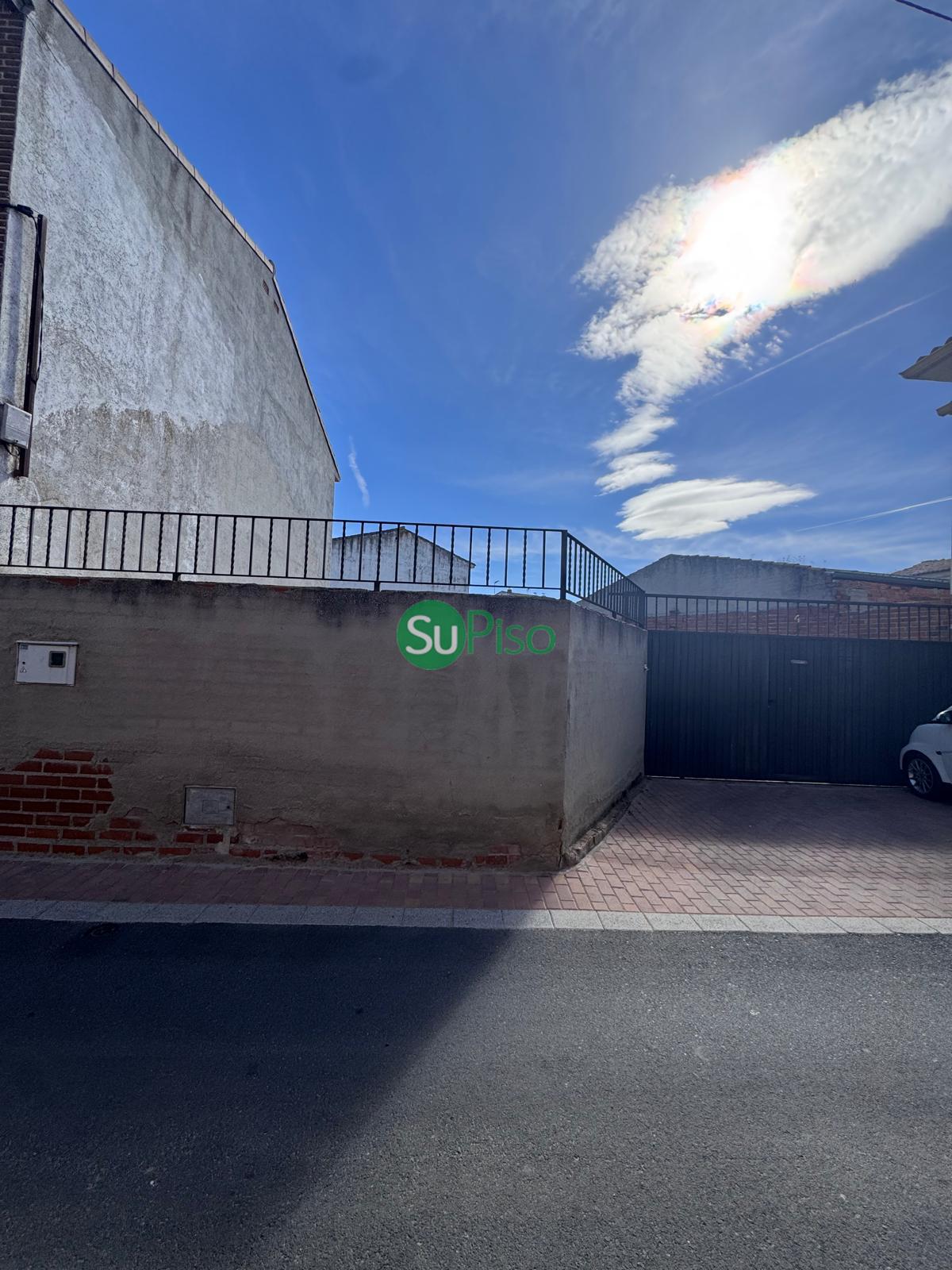 Venta de terreno en Cedillo del Condado