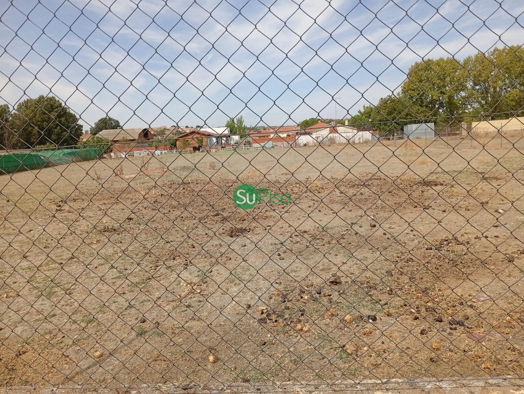 Venta de terreno en Yeles