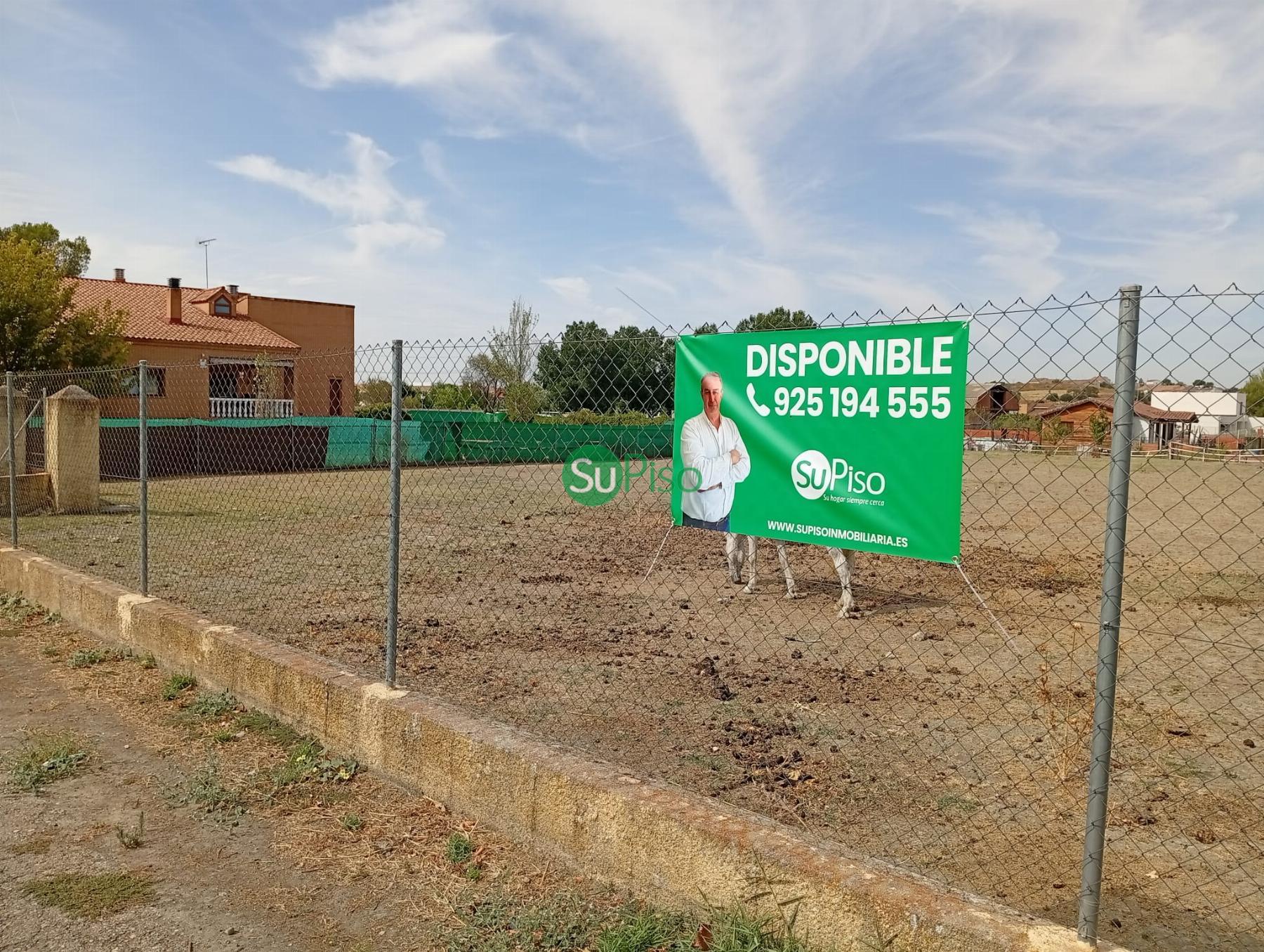 Venta de terreno en Yeles