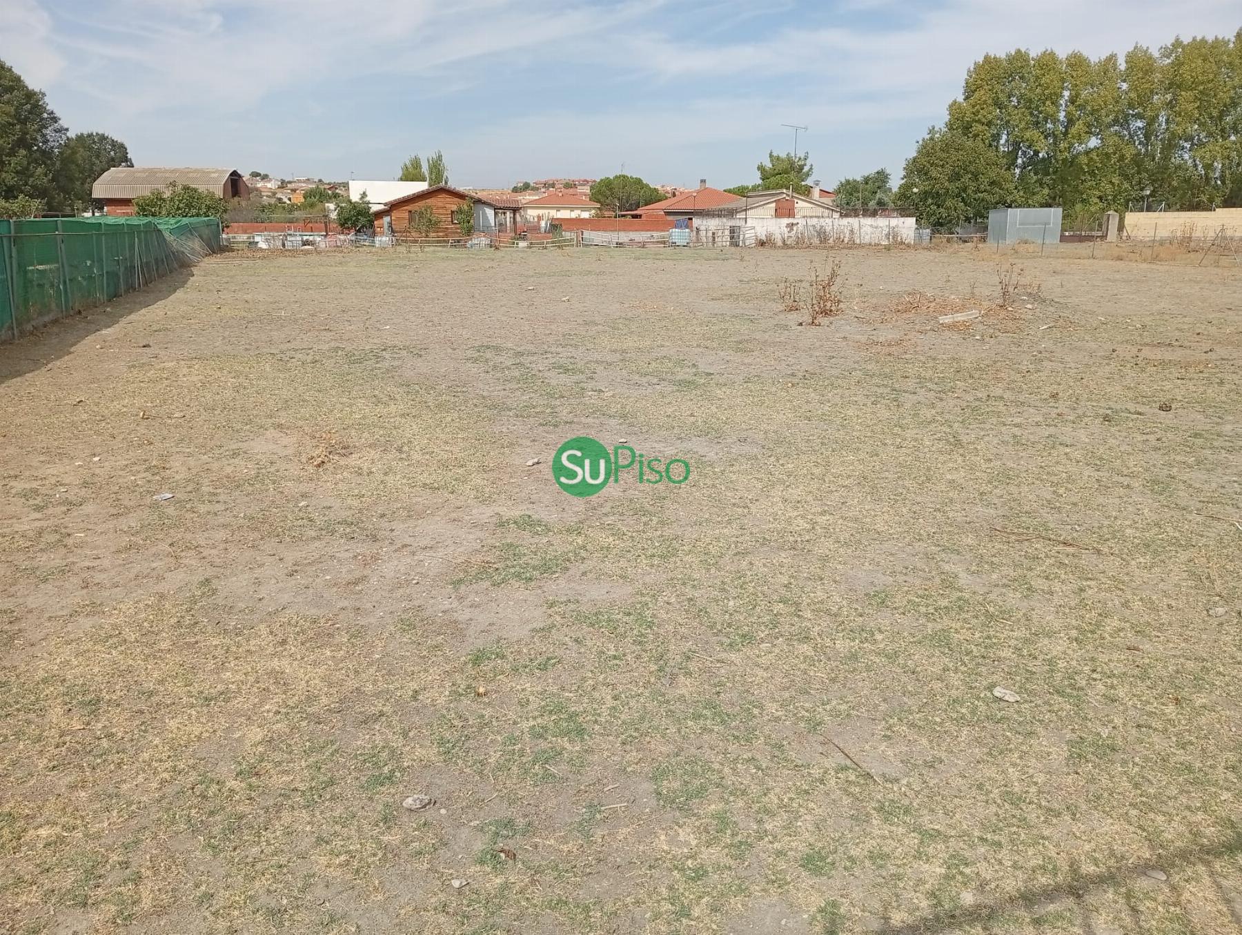 Venta de terreno en Yeles