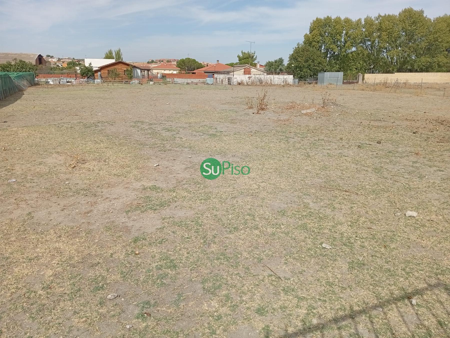Venta de terreno en Yeles