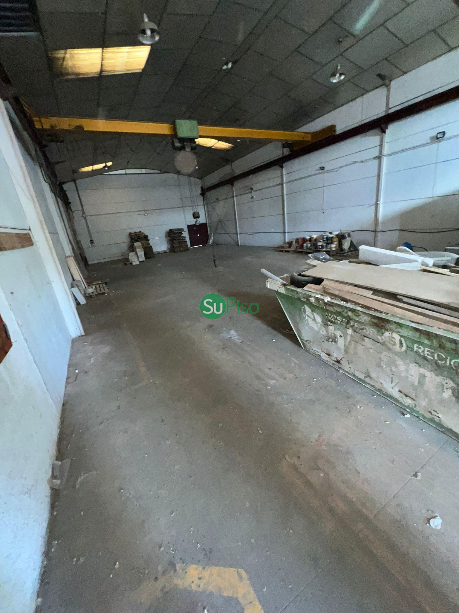 Venta de nave en Yeles