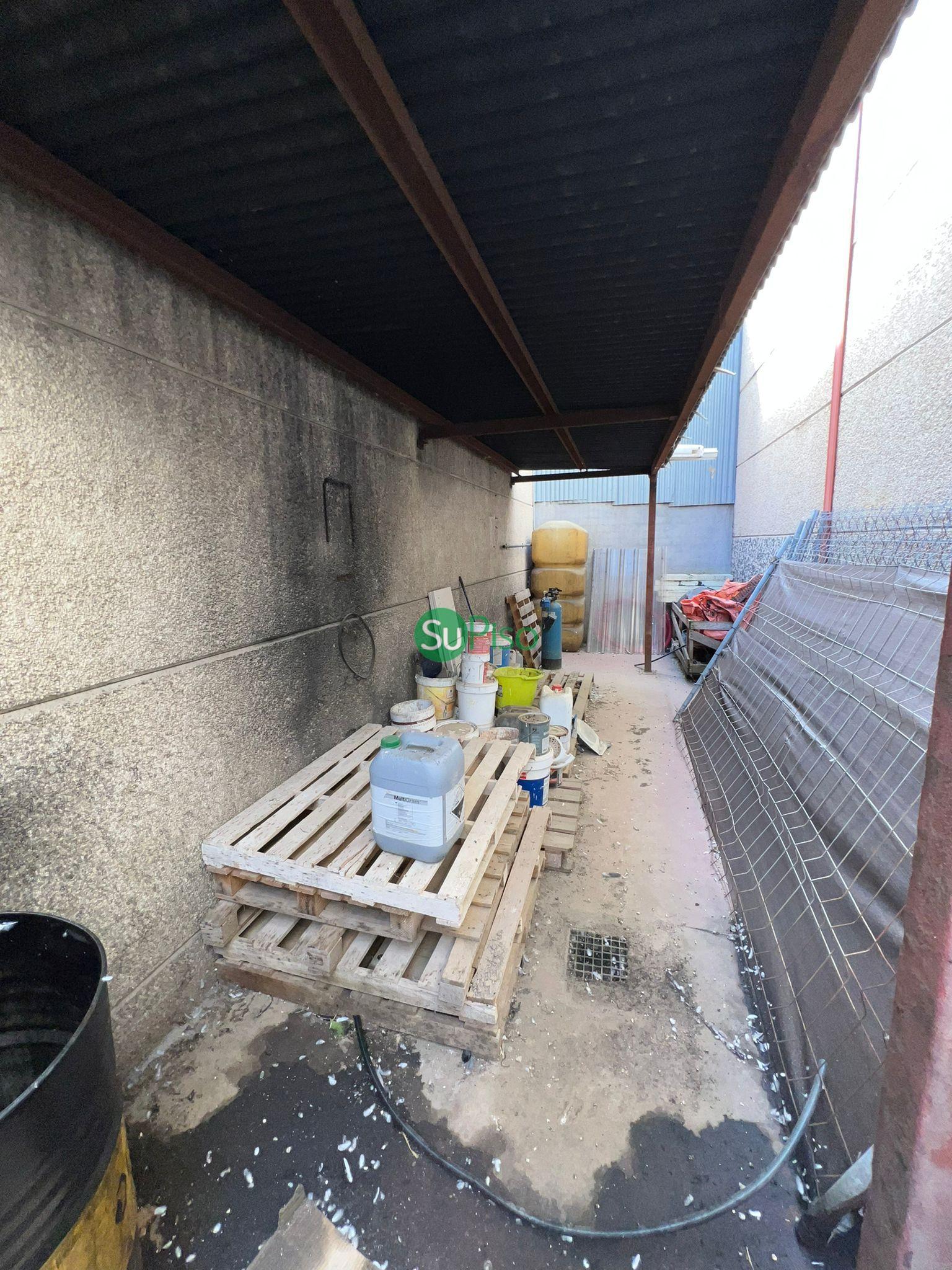 Venta de nave en Yeles