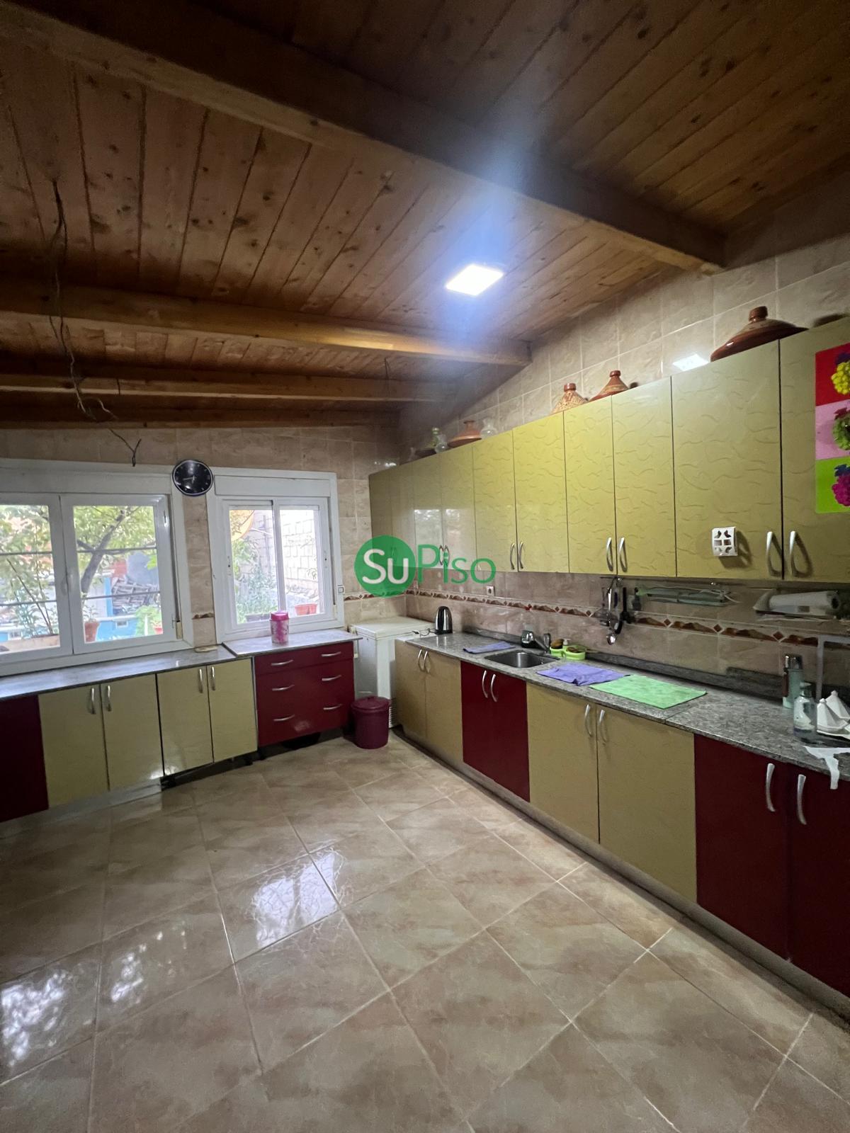 Venta de chalet en Yeles