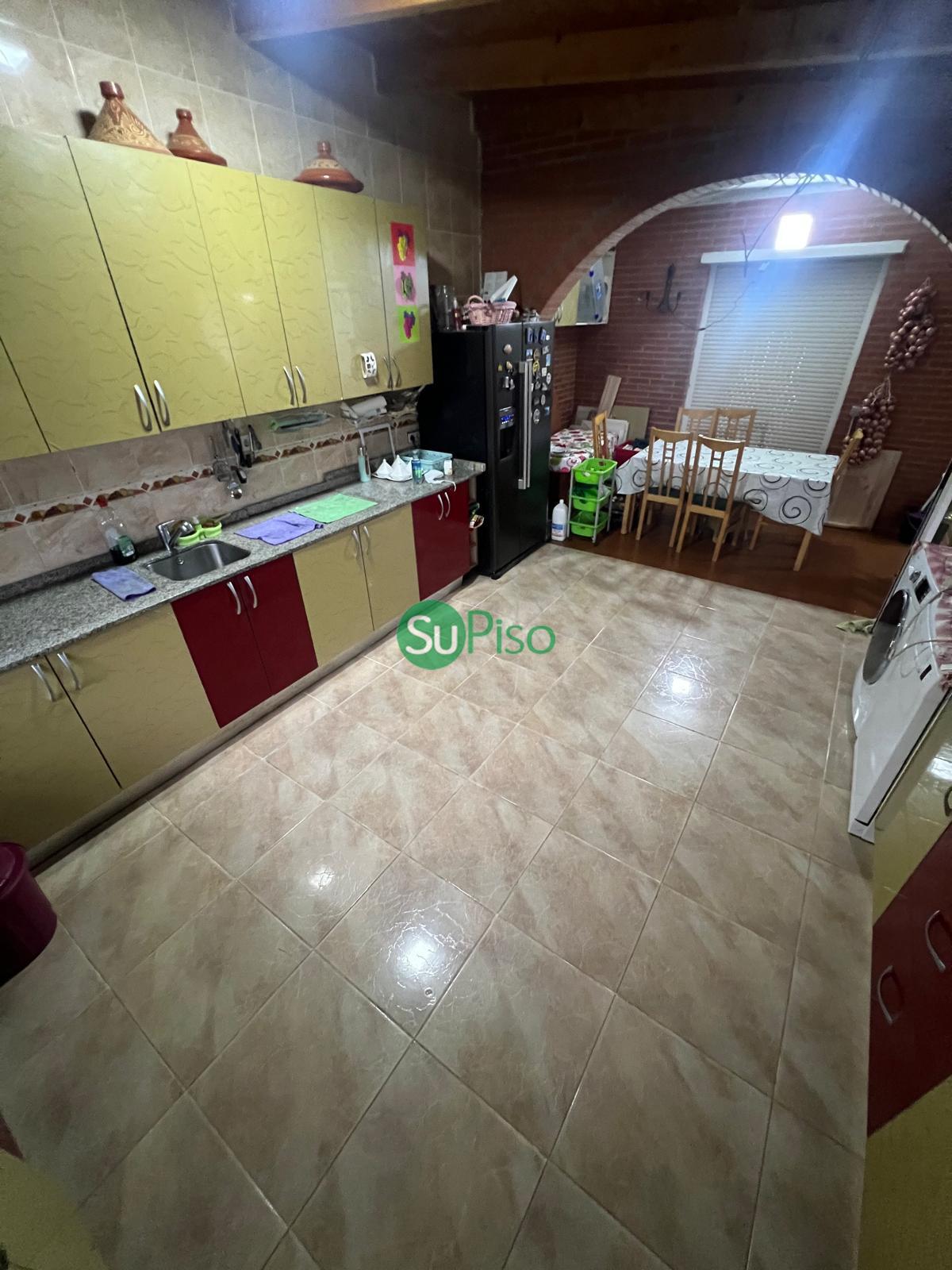 Venta de chalet en Yeles