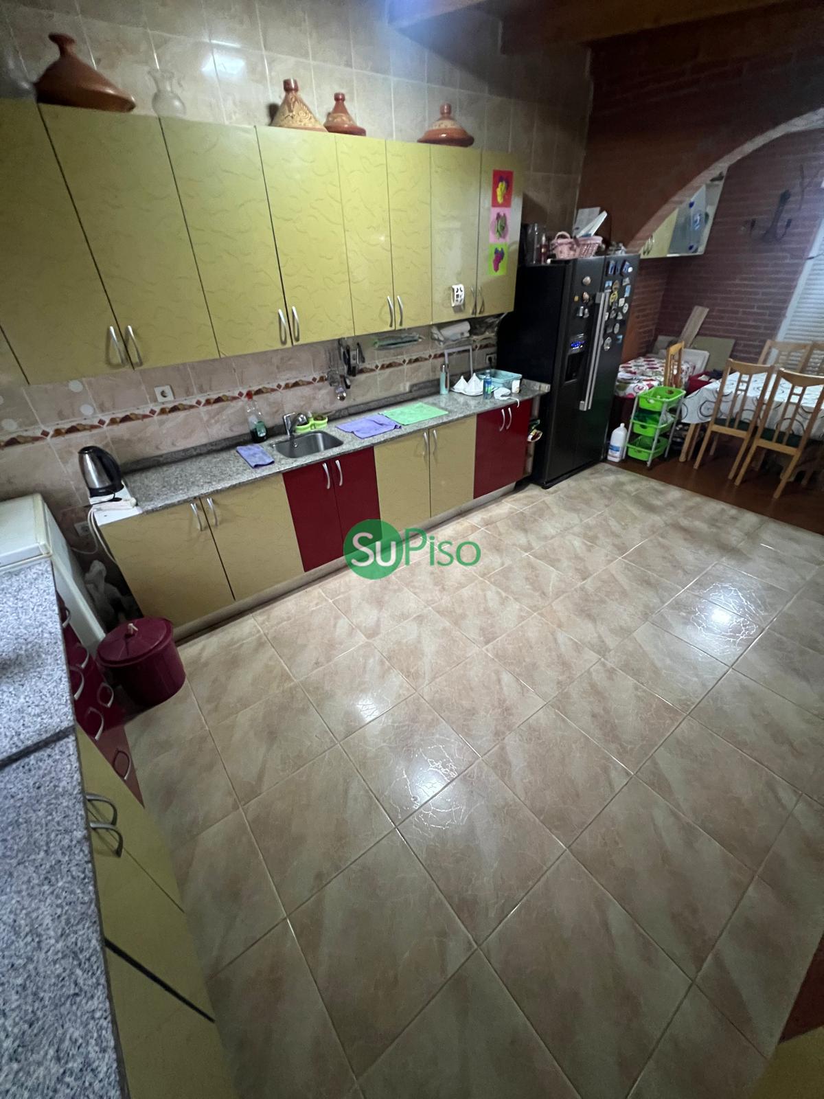 Venta de chalet en Yeles