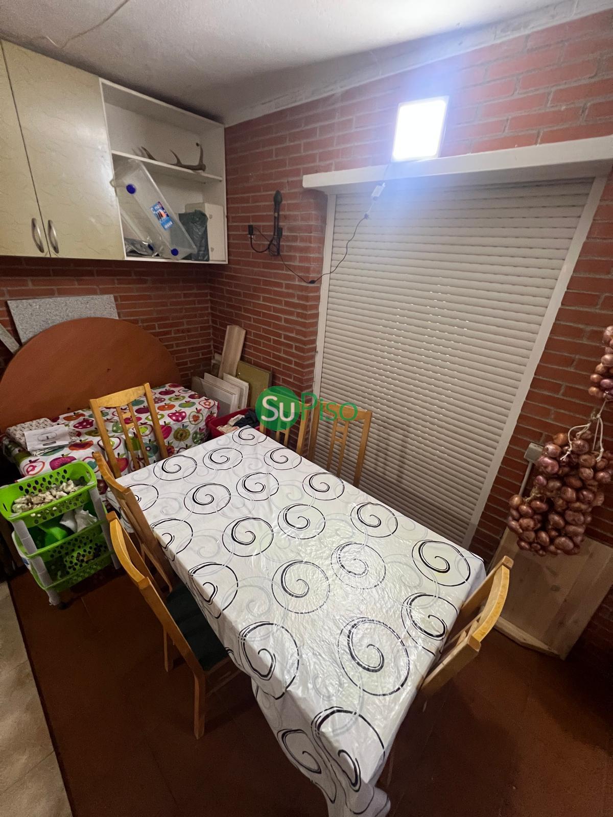 Venta de chalet en Yeles