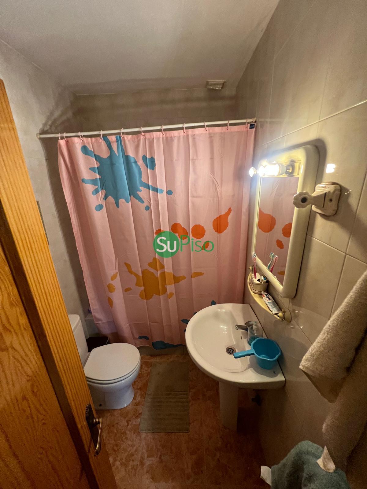 Venta de chalet en Yeles
