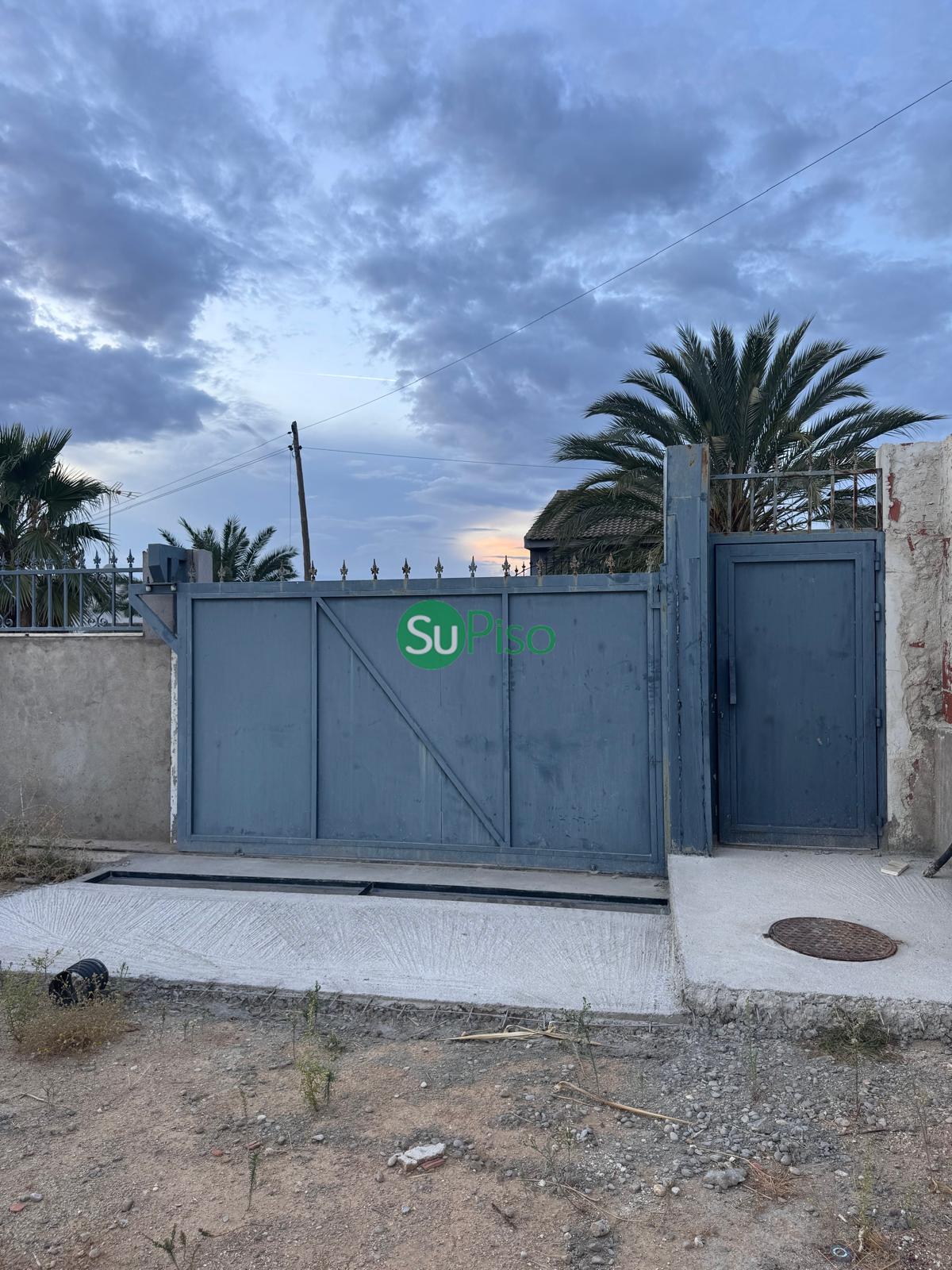 Venta de terreno en Cedillo del Condado