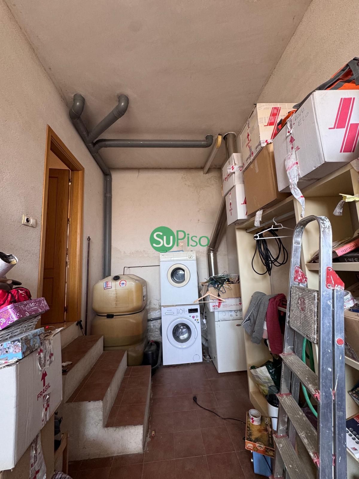 For sale of chalet in Yeles